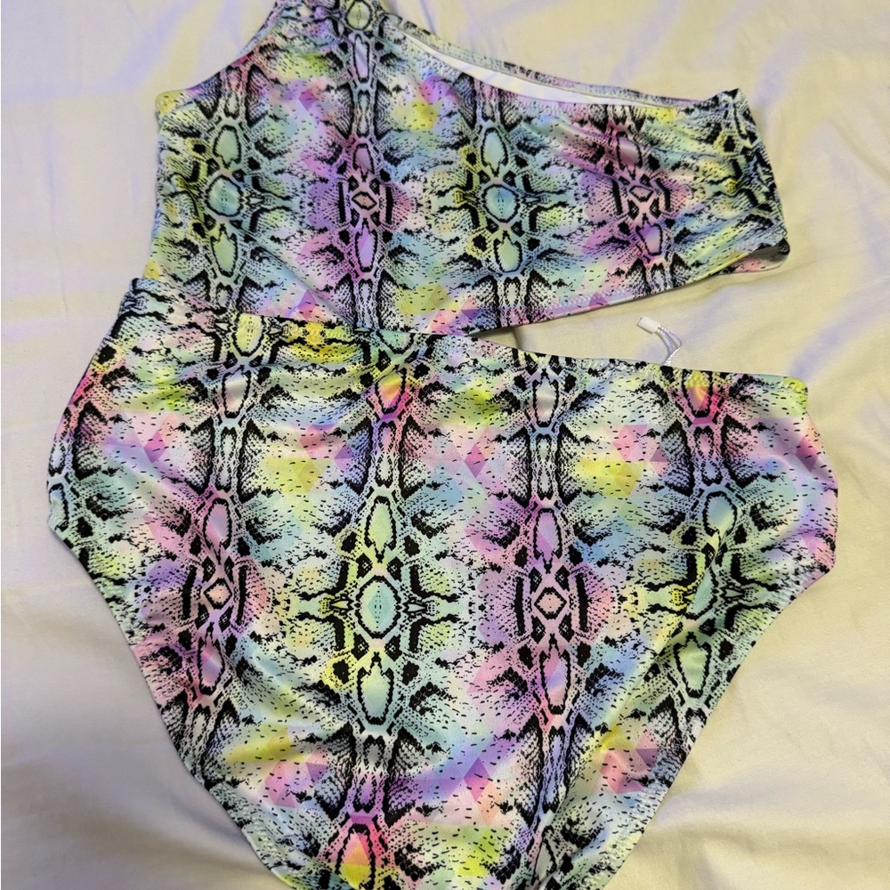 🔥2/$25 Snake Print One-Shoulder Swimsuit